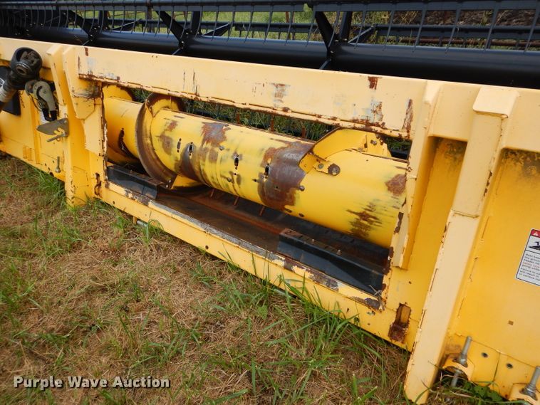 image for item DM0621 2011 New Holland 740CF30  flex head