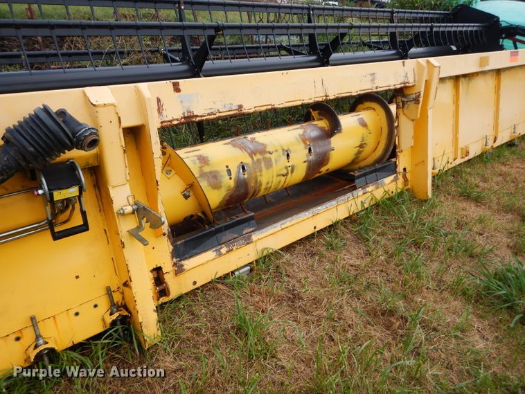 image for item DM0621 2011 New Holland 740CF30  flex head