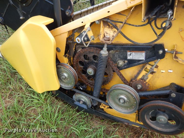 image for item DM0621 2011 New Holland 740CF30  flex head