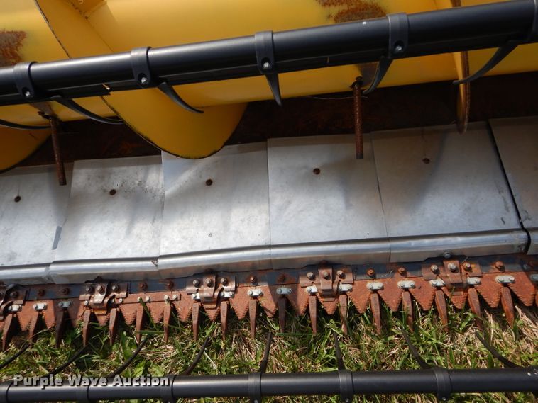 image for item DM0621 2011 New Holland 740CF30  flex head