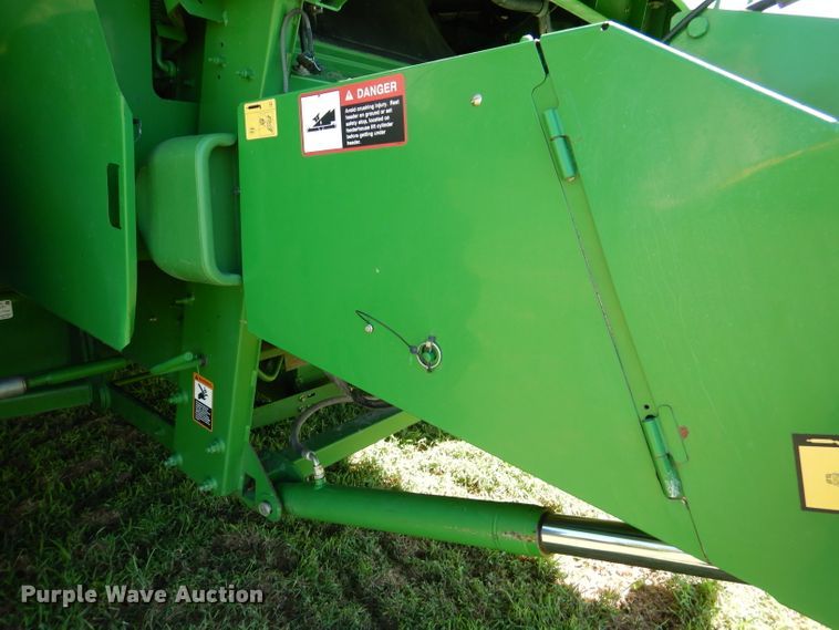 image for item DM1413 2006 John Deere 9760 STS  RWA combine