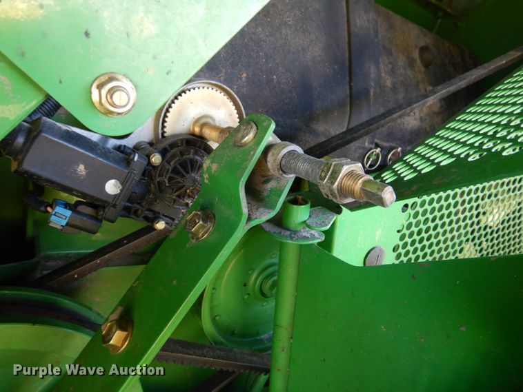 image for item DM1413 2006 John Deere 9760 STS  RWA combine