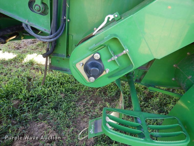 image for item DM1413 2006 John Deere 9760 STS  RWA combine