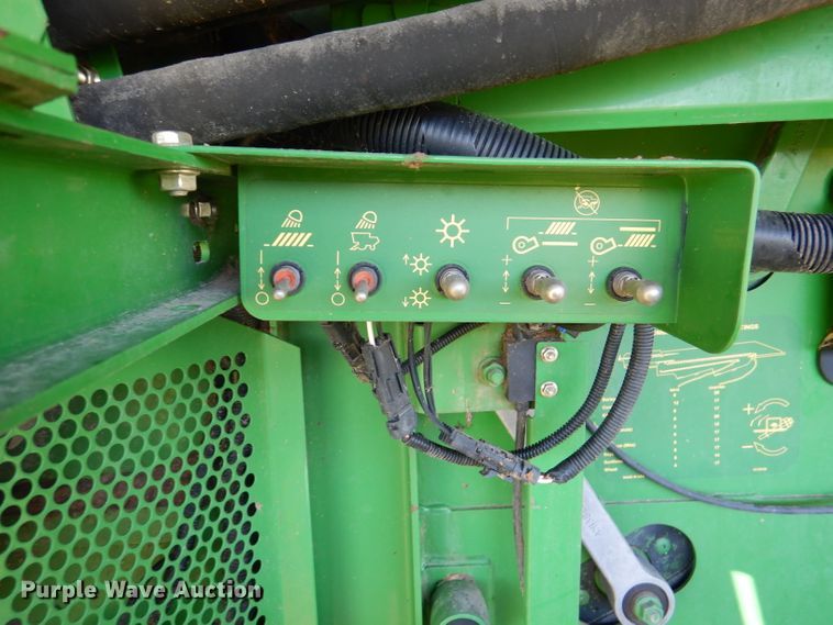 image for item DM1413 2006 John Deere 9760 STS  RWA combine