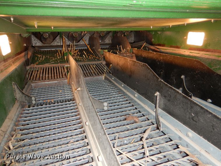 image for item DM1413 2006 John Deere 9760 STS  RWA combine