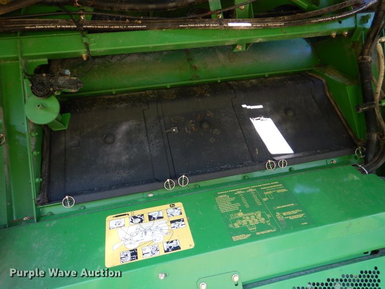 image for item DM1413 2006 John Deere 9760 STS  RWA combine