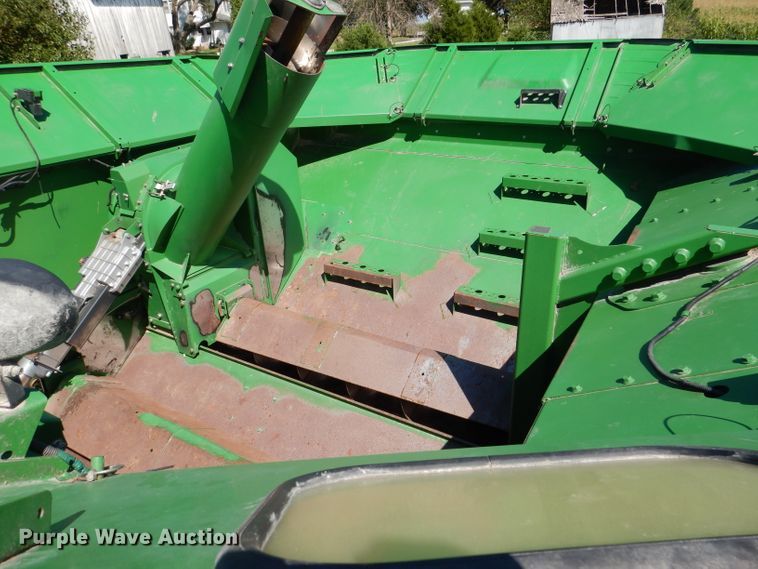 image for item DM1413 2006 John Deere 9760 STS  RWA combine