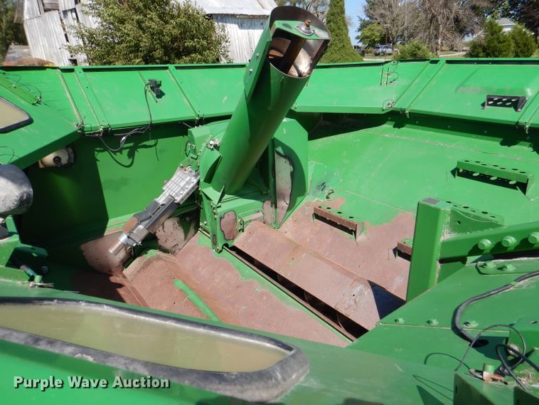 image for item DM1413 2006 John Deere 9760 STS  RWA combine