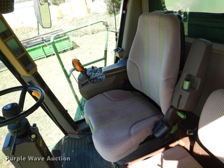 image for item DM1413 2006 John Deere 9760 STS  RWA combine