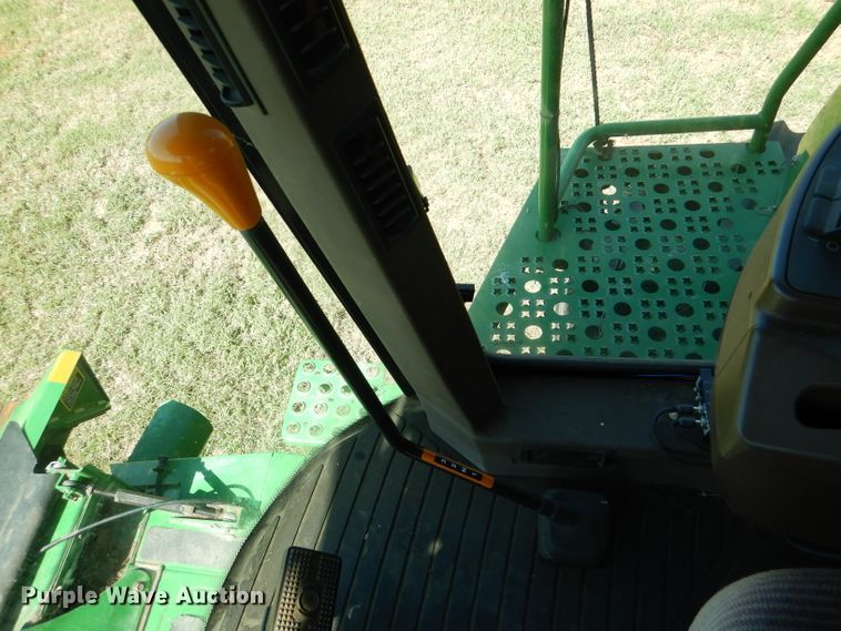 image for item DM1413 2006 John Deere 9760 STS  RWA combine
