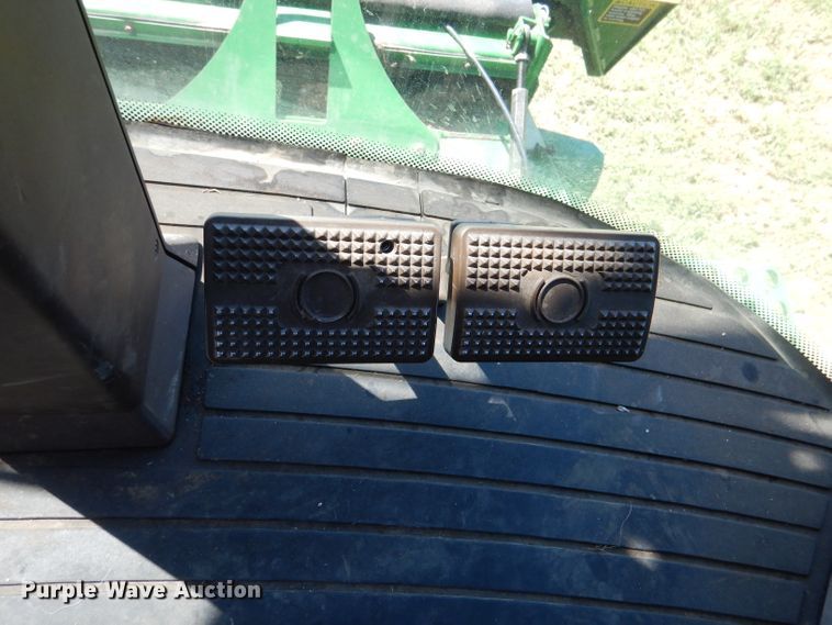 image for item DM1413 2006 John Deere 9760 STS  RWA combine