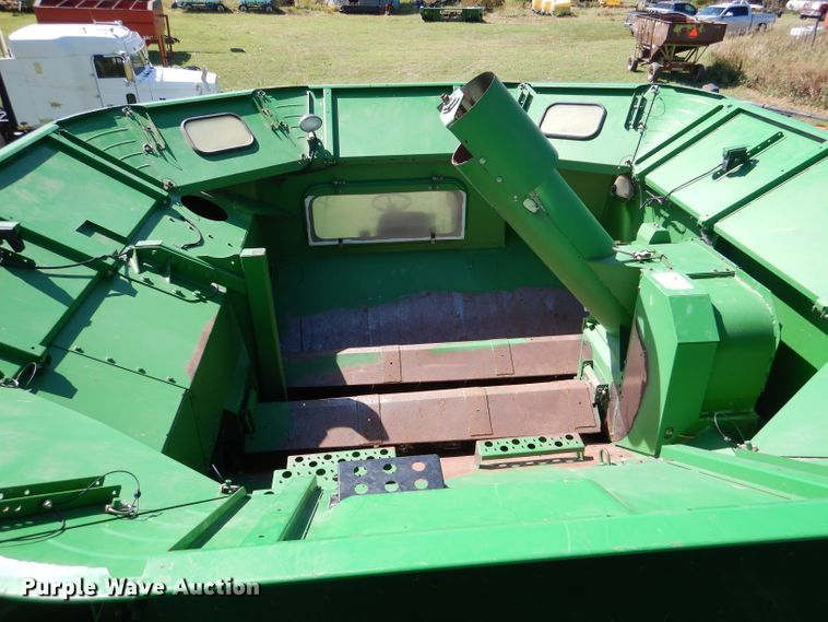 image for item DM1413 2006 John Deere 9760 STS  RWA combine