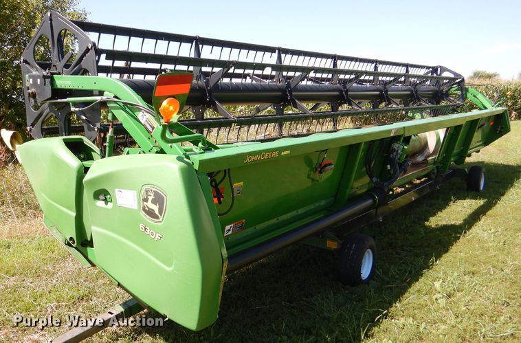 image for item DM1416 2009 John Deere 630F  flex head