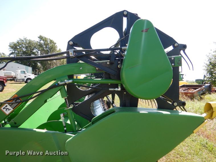 image for item DM1416 2009 John Deere 630F  flex head