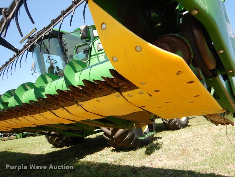 image for item DM1416 2009 John Deere 630F  flex head