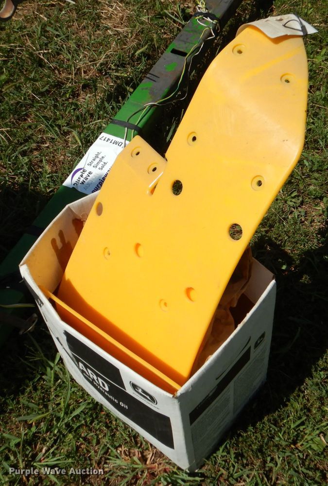 image for item DM1416 2009 John Deere 630F  flex head