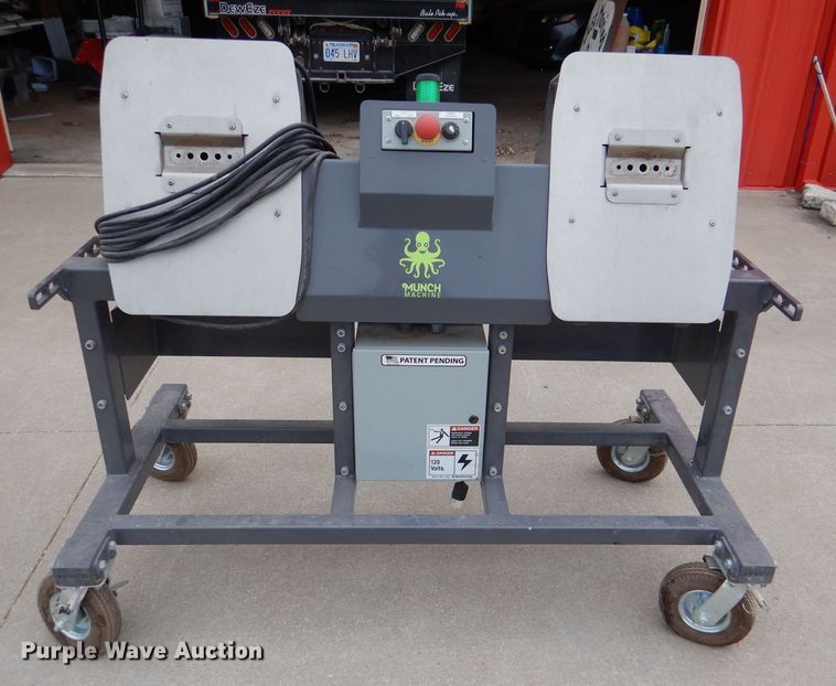 image for item DM1474 Munch Double Bucker  hemp stripper