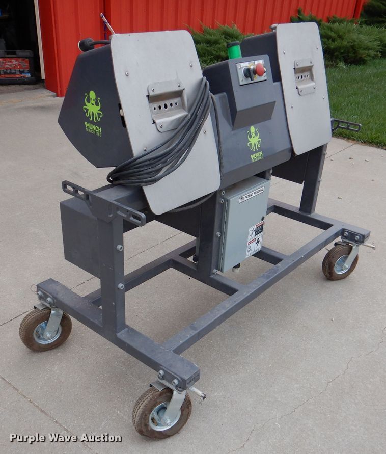 image for item DM1474 Munch Double Bucker  hemp stripper