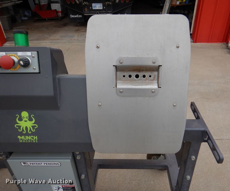 image for item DM1474 Munch Double Bucker  hemp stripper