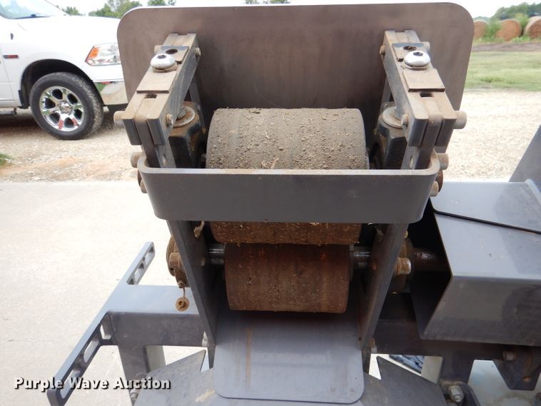 image for item DM1474 Munch Double Bucker  hemp stripper