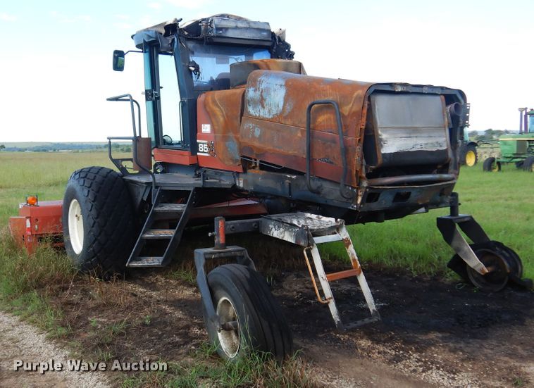 image for item DM5030 1999 Hesston 8550  windrower