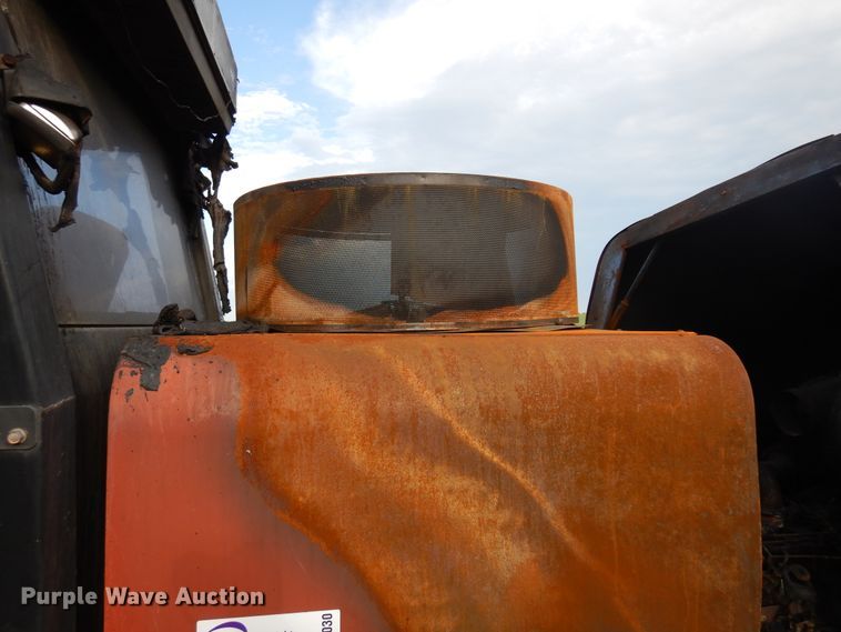 image for item DM5030 1999 Hesston 8550  windrower