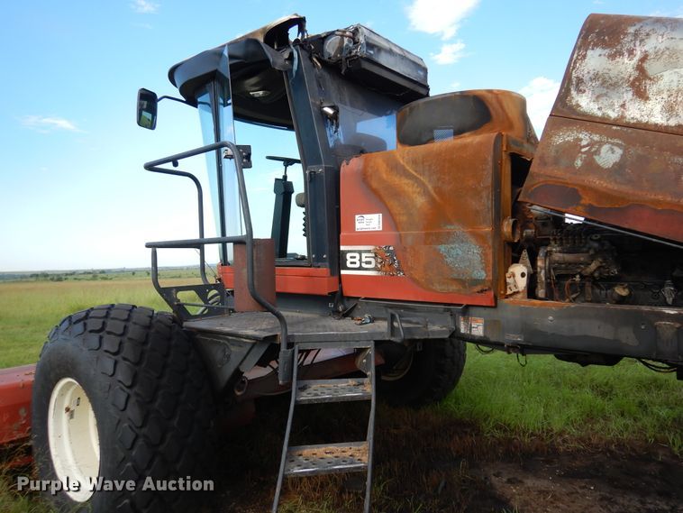 image for item DM5030 1999 Hesston 8550  windrower