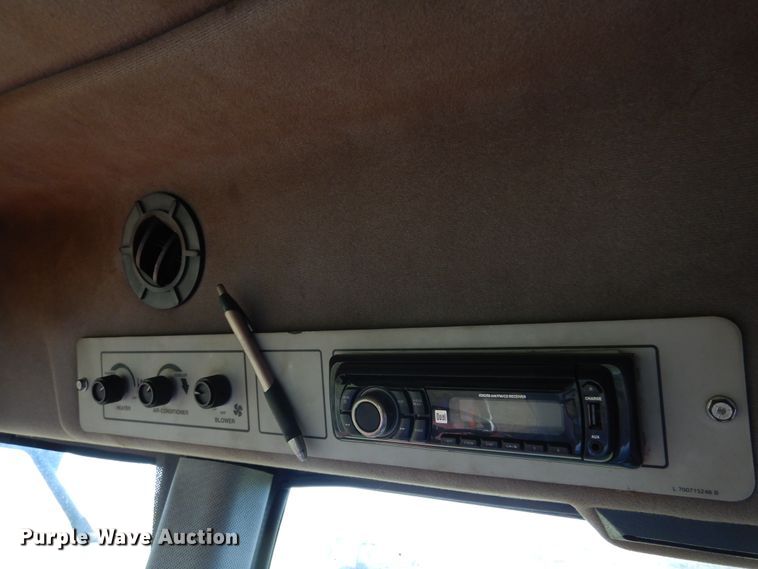 image for item DM5030 1999 Hesston 8550  windrower