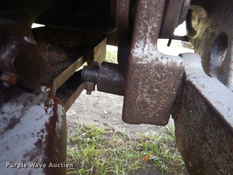 image for item DM6423 Valtra T190  MFWD bi-directional tractor