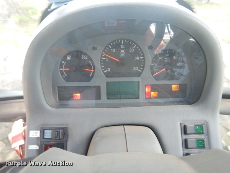 image for item DM6423 Valtra T190  MFWD bi-directional tractor