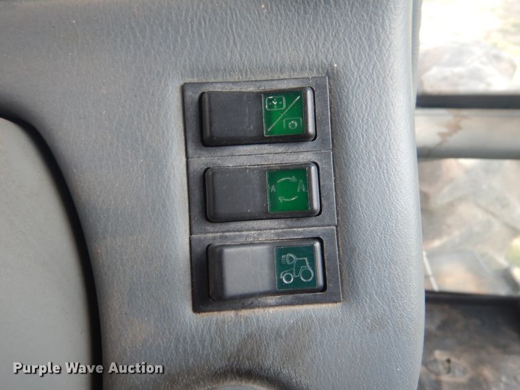 image for item DM6423 Valtra T190  MFWD bi-directional tractor