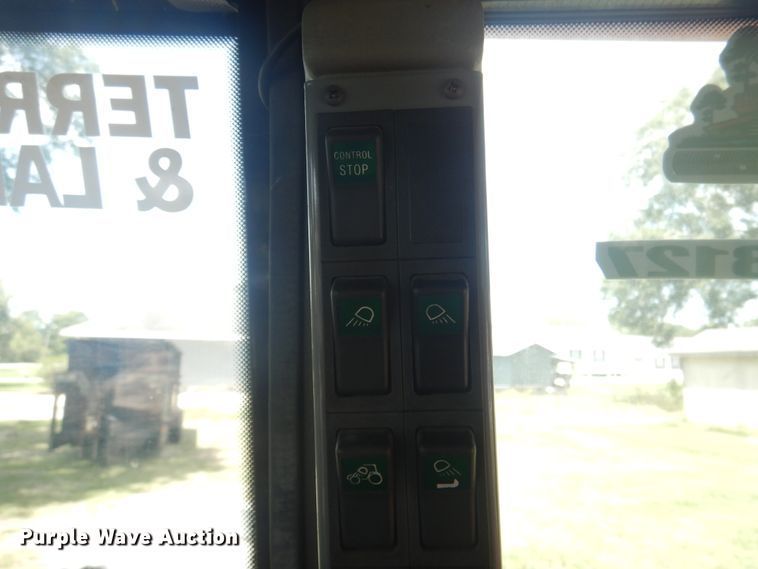 image for item DM6423 Valtra T190  MFWD bi-directional tractor