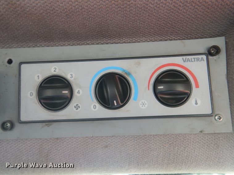 image for item DM6423 Valtra T190  MFWD bi-directional tractor