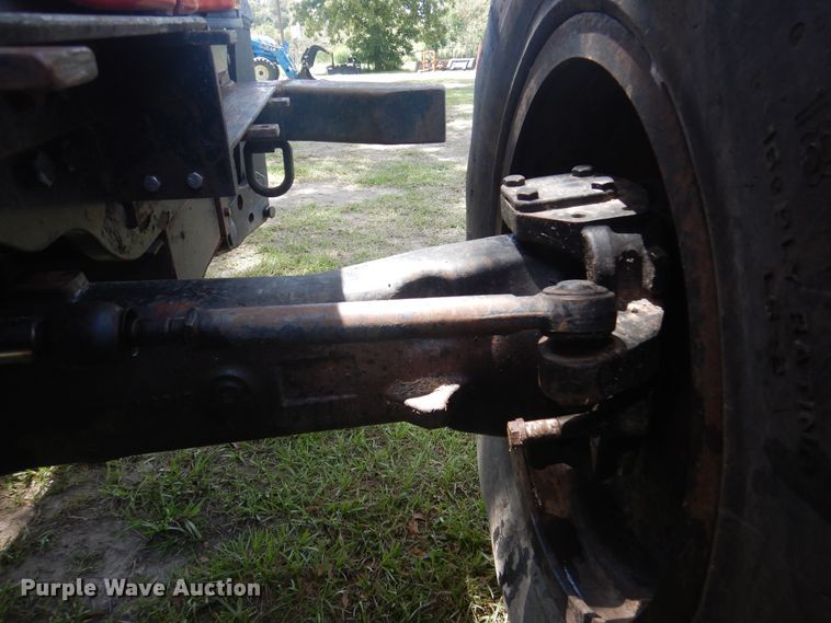 image for item DM6423 Valtra T190  MFWD bi-directional tractor