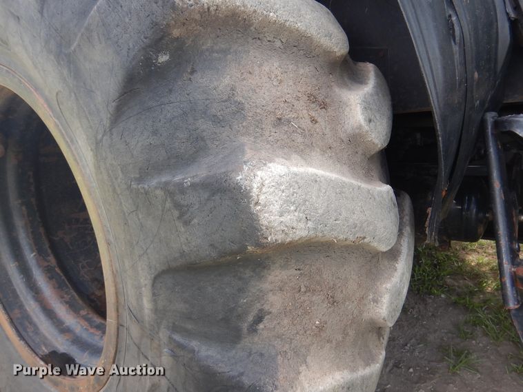 image for item DM6423 Valtra T190  MFWD bi-directional tractor