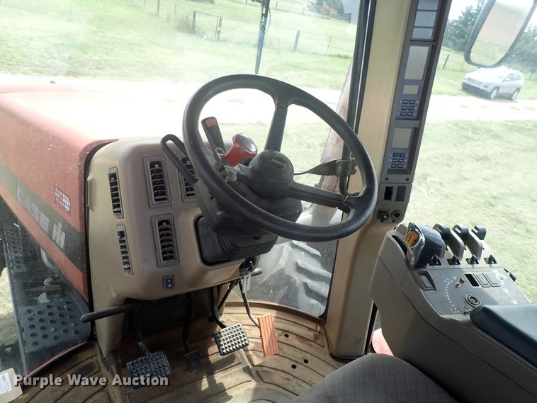 image for item DN1930 2002 Case IH STX275  4WD tractor