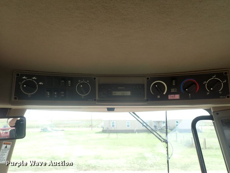 image for item DN1930 2002 Case IH STX275  4WD tractor