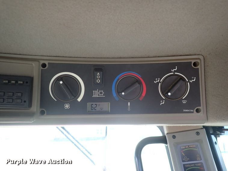 image for item DN1930 2002 Case IH STX275  4WD tractor