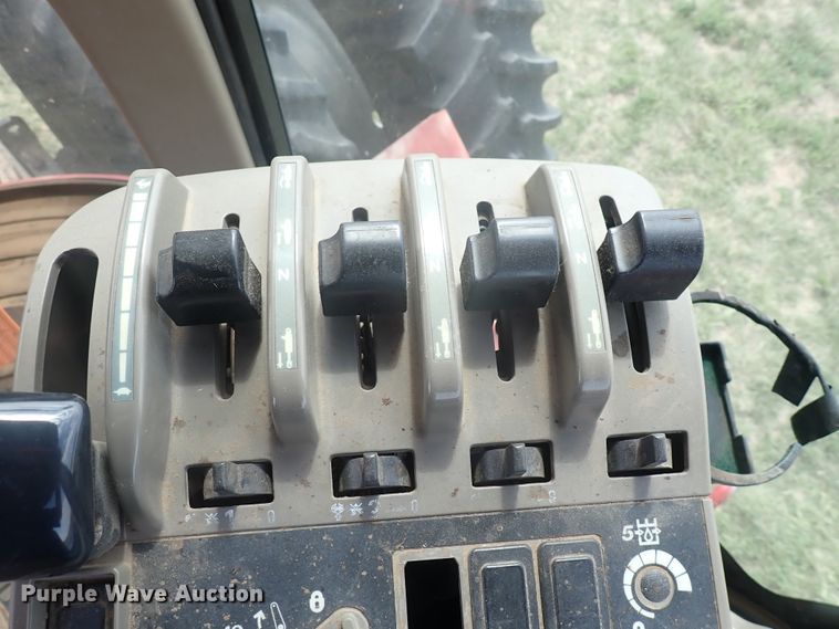 image for item DN1930 2002 Case IH STX275  4WD tractor