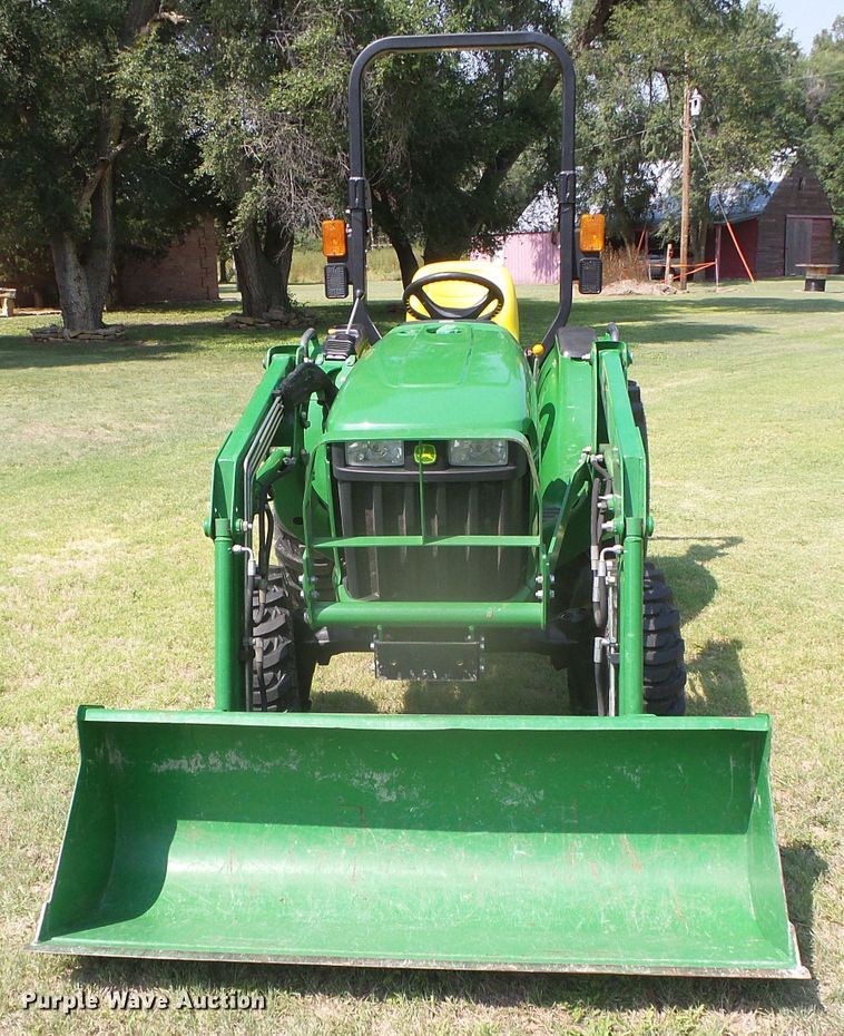 image for item GP9481 2018 John Deere 3038E  MFWD tractor
