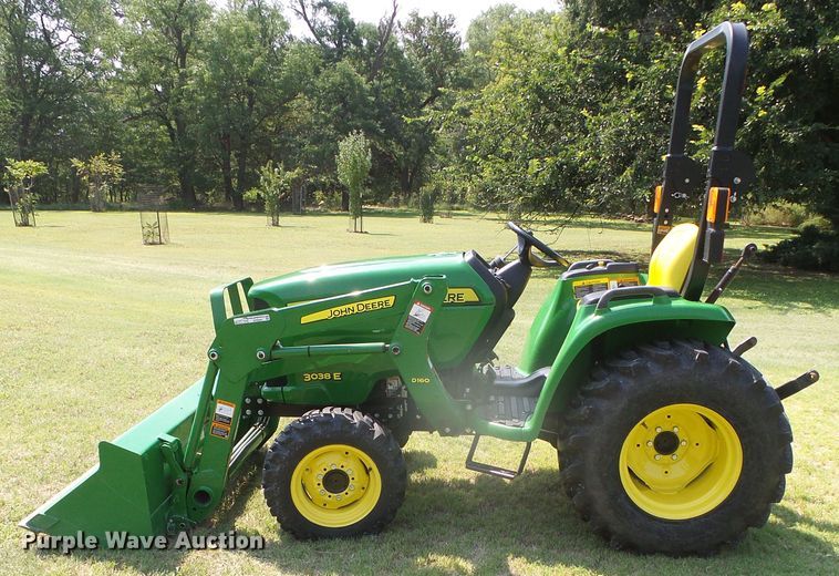 image for item GP9481 2018 John Deere 3038E  MFWD tractor