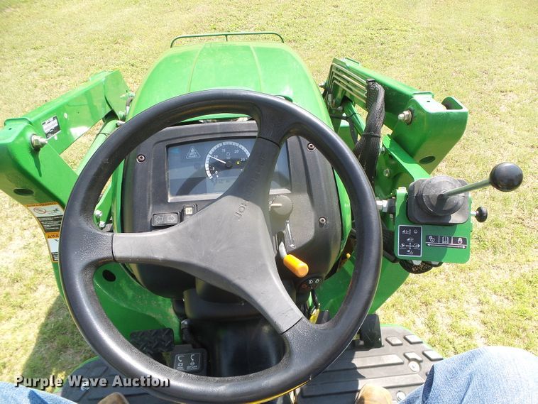 image for item GP9481 2018 John Deere 3038E  MFWD tractor