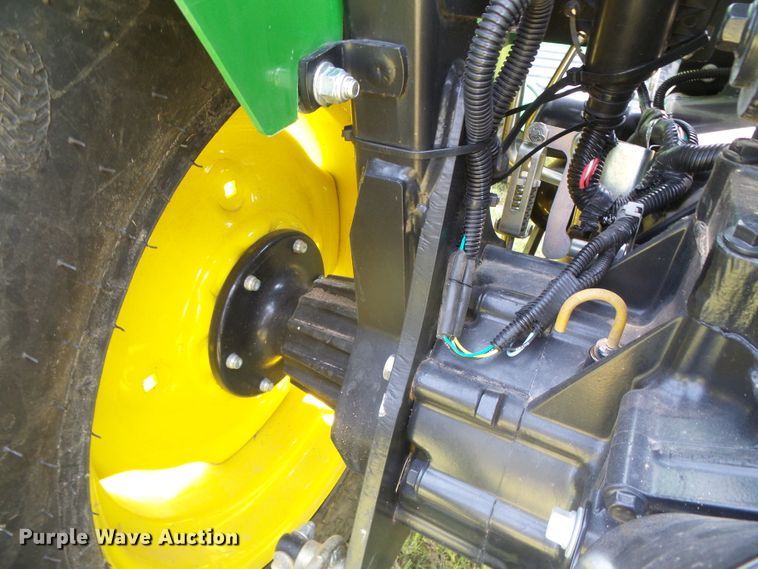 image for item GP9481 2018 John Deere 3038E  MFWD tractor