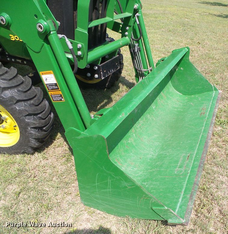 image for item GP9481 2018 John Deere 3038E  MFWD tractor