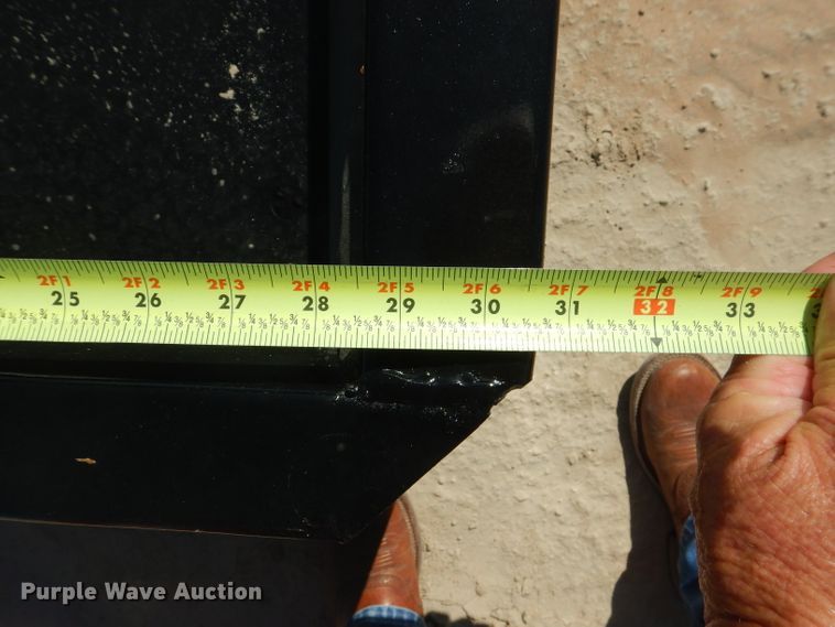 image for item HC9192 Feed trough