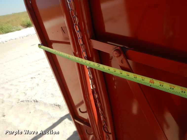 image for item HC9193 Squeeze chute