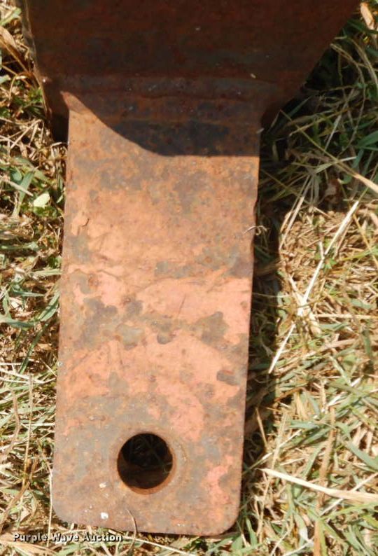 image for item HP9669 H&S V12  hay rake