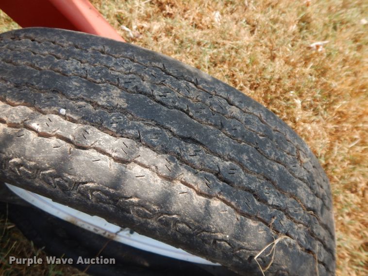 image for item HP9669 H&S V12  hay rake