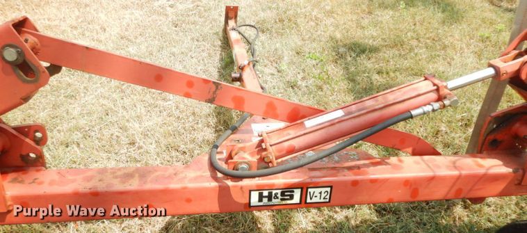 image for item HP9669 H&S V12  hay rake