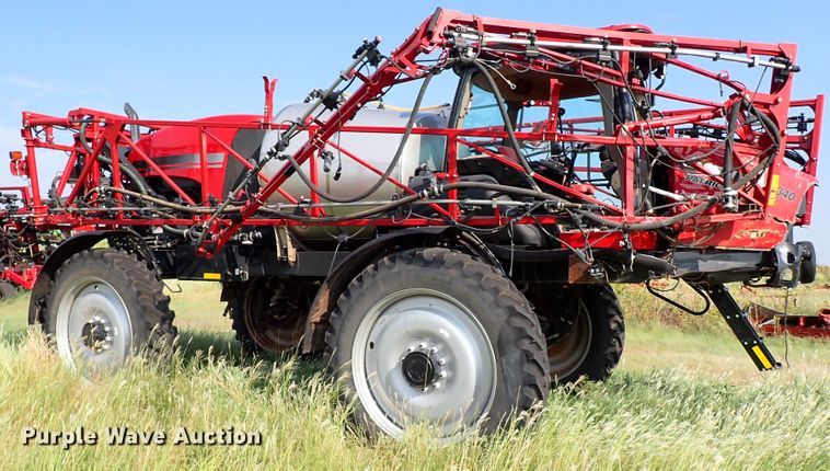 image for item IN9603 2018 Case IH Patriot 3340  sprayer